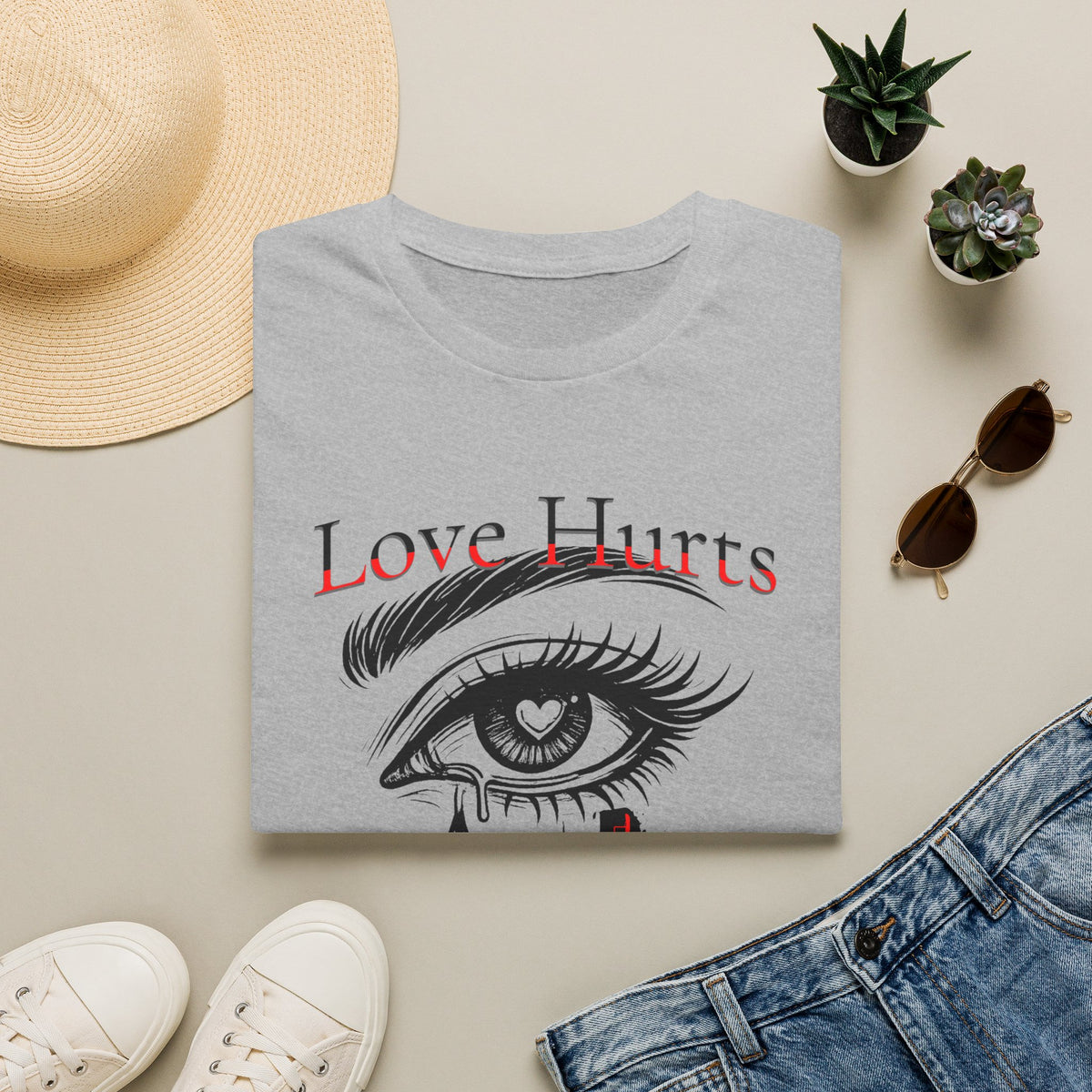 Love Hurts - T-shirt