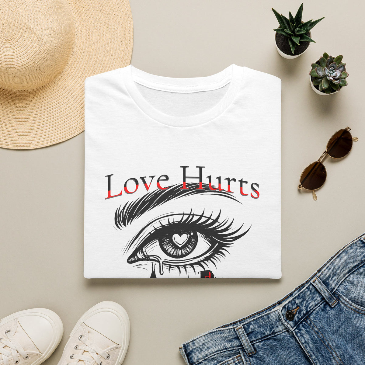 Love Hurts - T-shirt